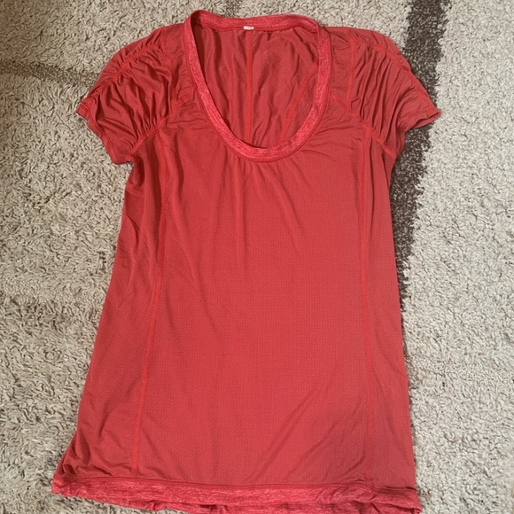 Lululemon! - Picture 1 of 4